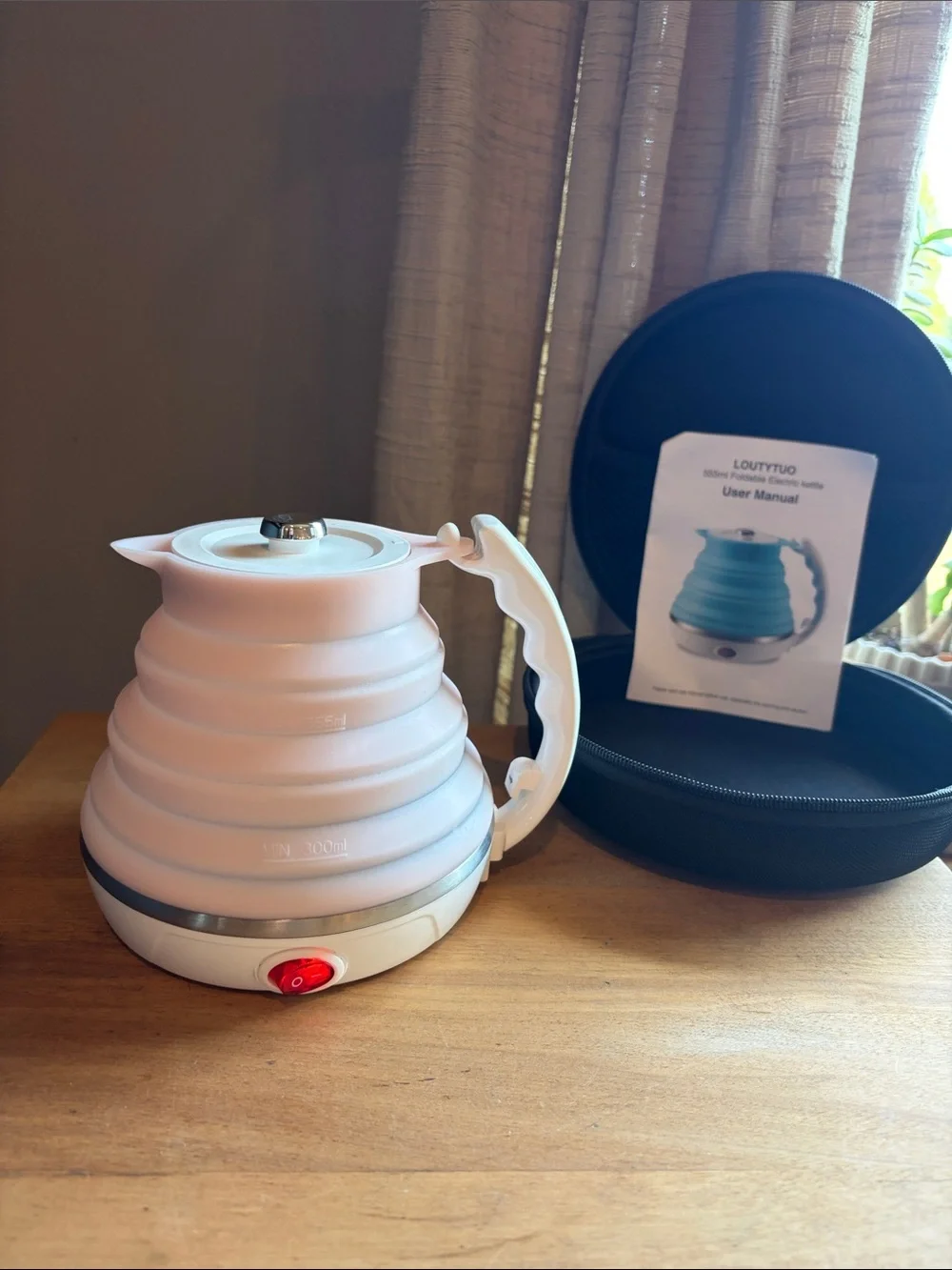 Pink Collapsible Electric Kettle Travel Case